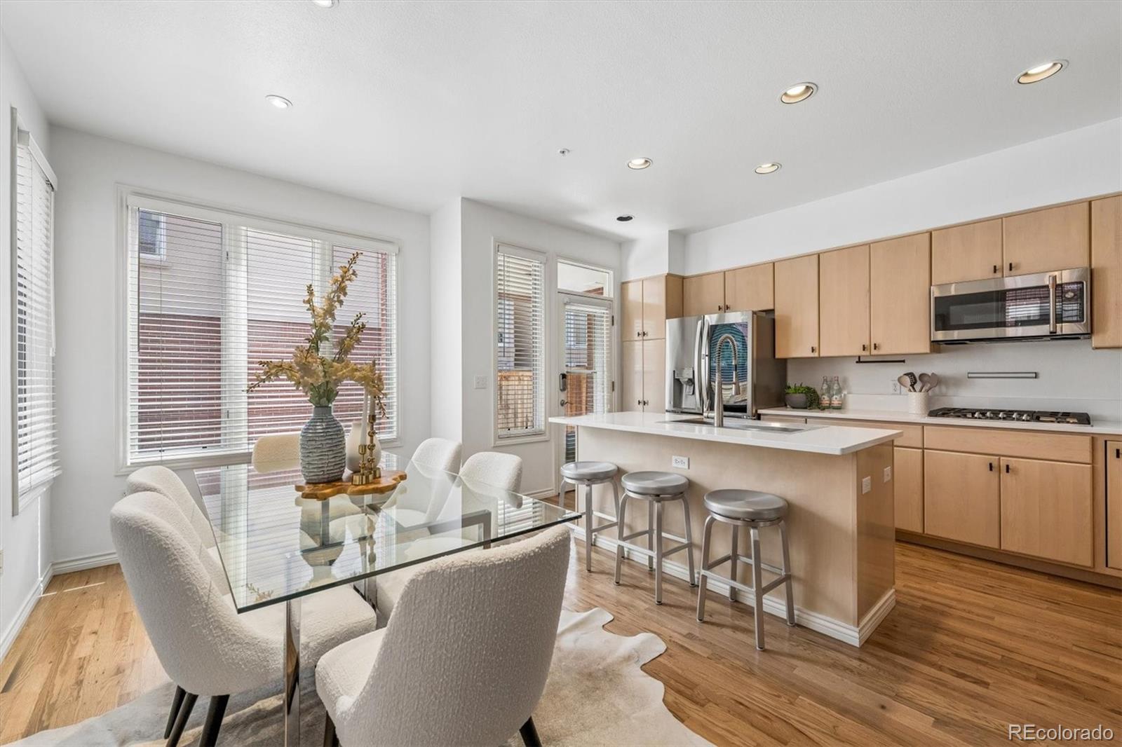 MLS Image #9 for 12 s monroe street ,denver, Colorado