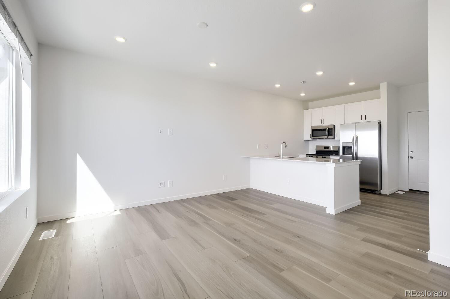 MLS Image #3 for 3031  gladstone avenue,loveland, Colorado