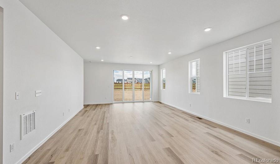 MLS Image #2 for 45920  wood thrush avenue,bennett, Colorado