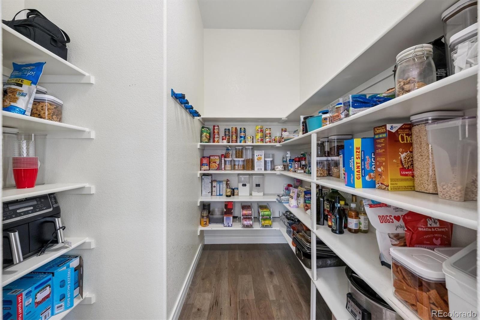 MLS Image #14 for 13568 w 87th terrace,arvada, Colorado