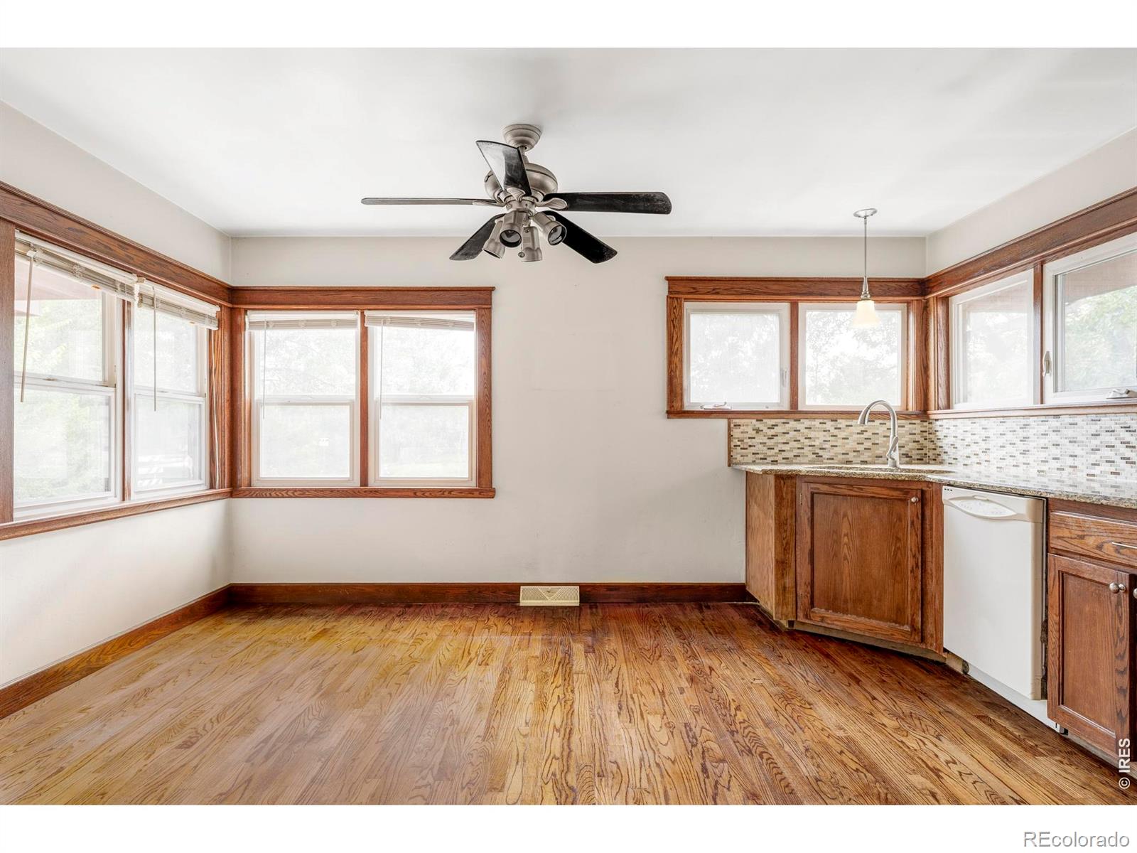 MLS Image #5 for 245  julian street,denver, Colorado