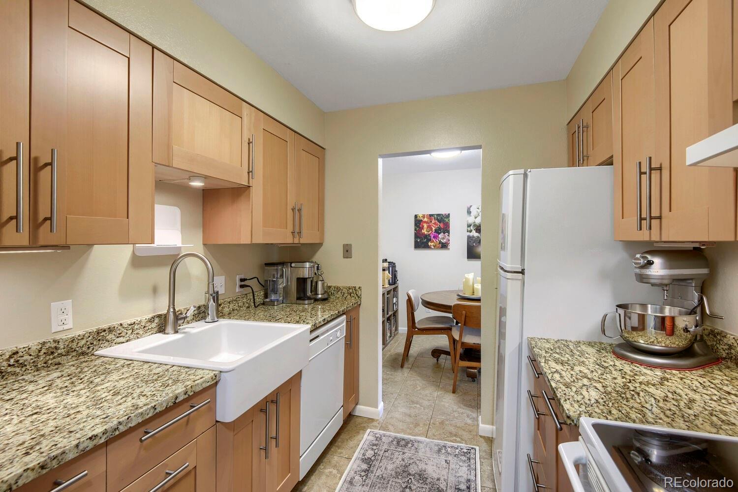 MLS Image #13 for 7995 e mississippi avenue,denver, Colorado