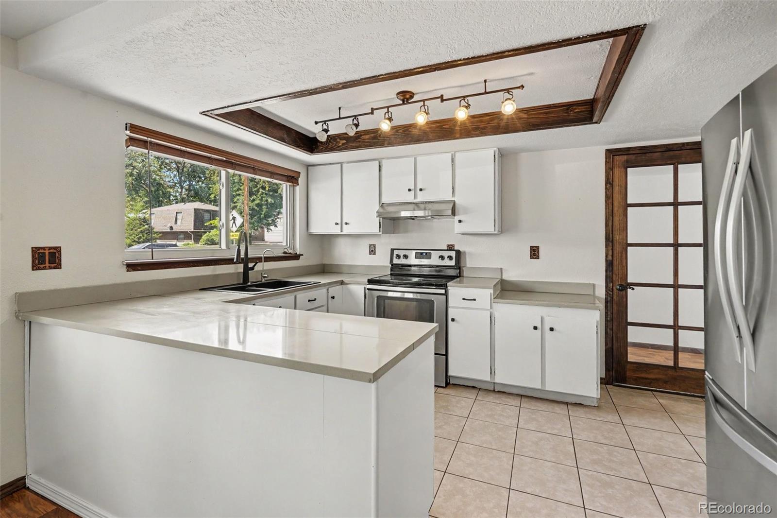 MLS Image #11 for 10950  acoma street,northglenn, Colorado