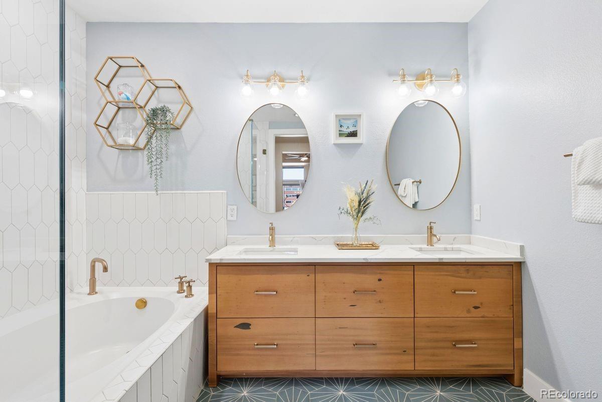 MLS Image #19 for 1488  madison street,denver, Colorado