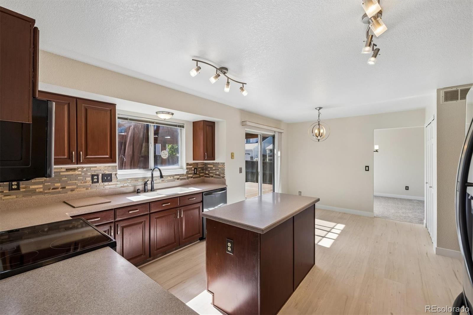 MLS Image #20 for 3892  seramonte drive,highlands ranch, Colorado
