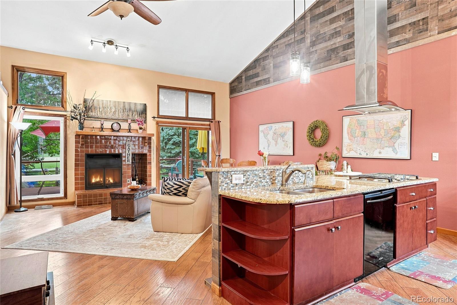 MLS Image #4 for 4877 s everett street,denver, Colorado