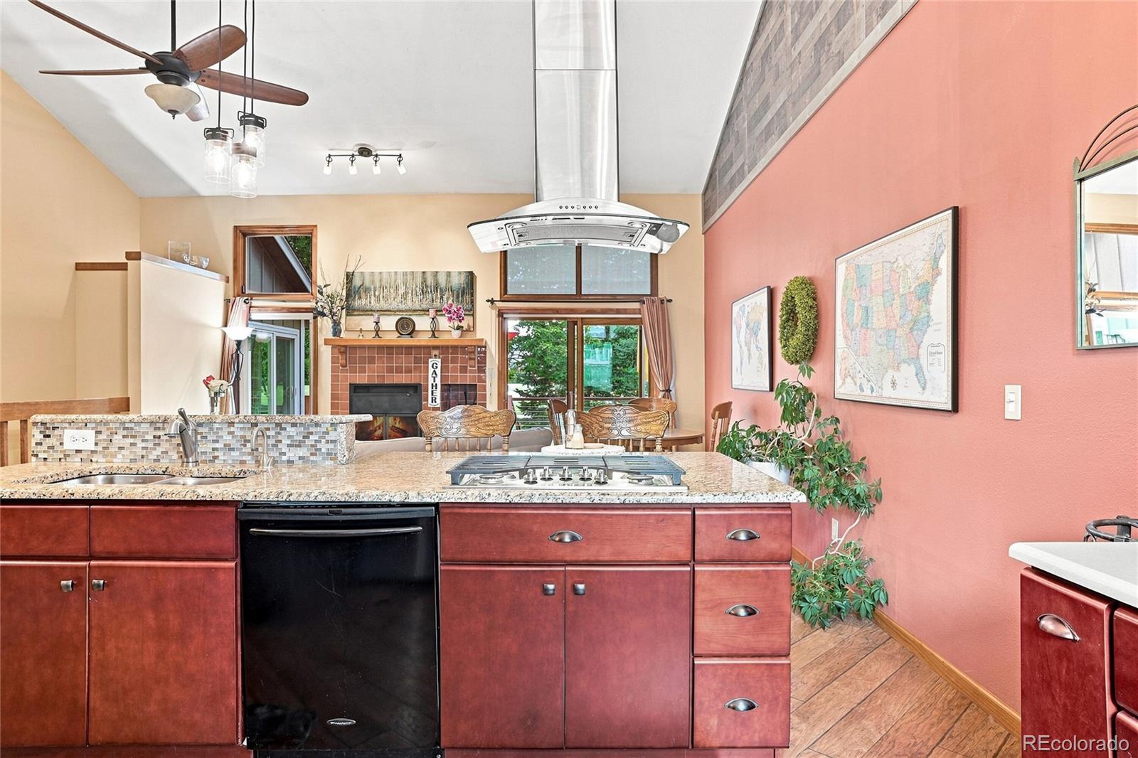 MLS Image #8 for 4877 s everett street,denver, Colorado