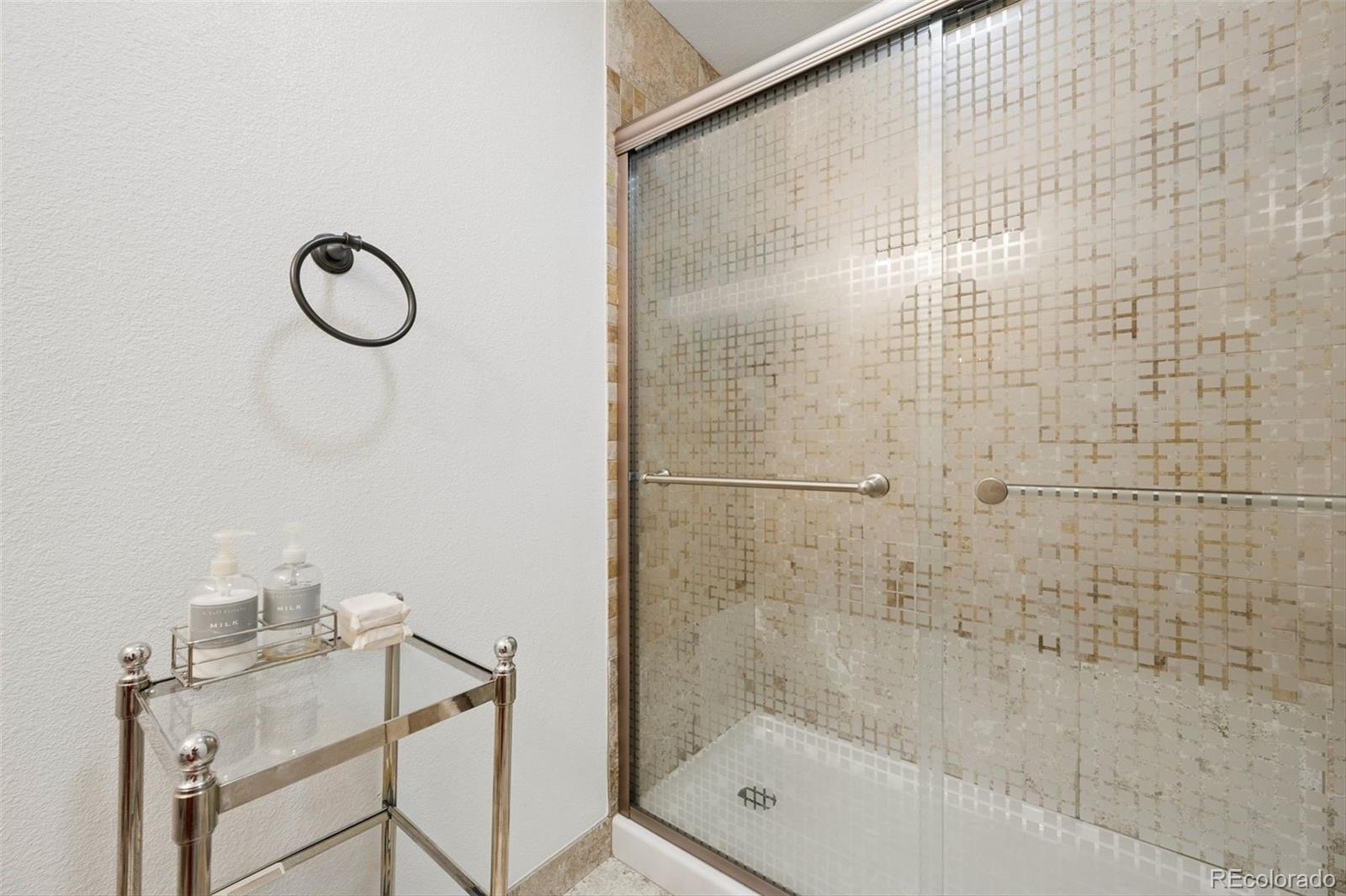 MLS Image #27 for 29 s syracuse street,denver, Colorado
