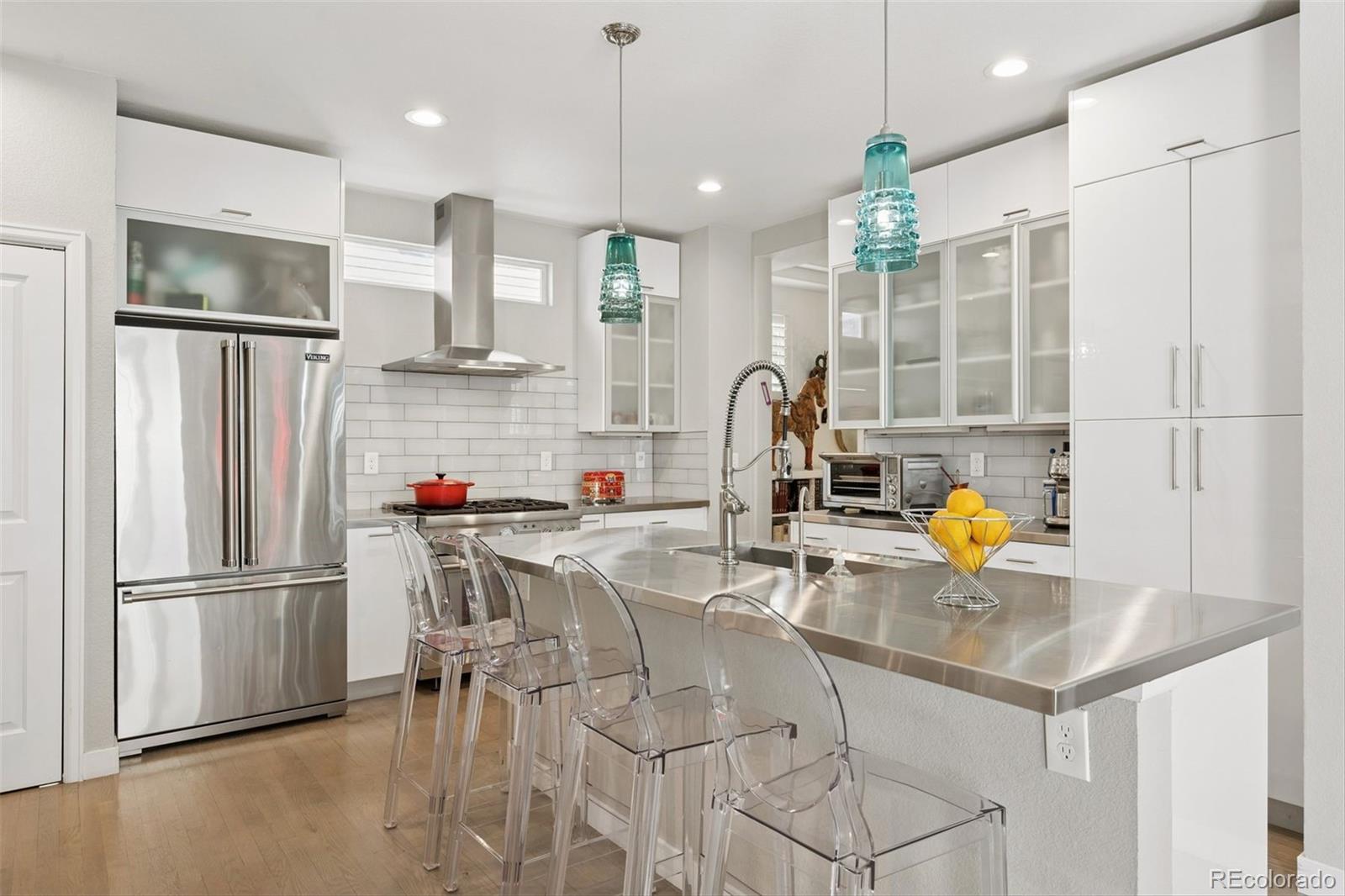 MLS Image #6 for 29 s syracuse street,denver, Colorado