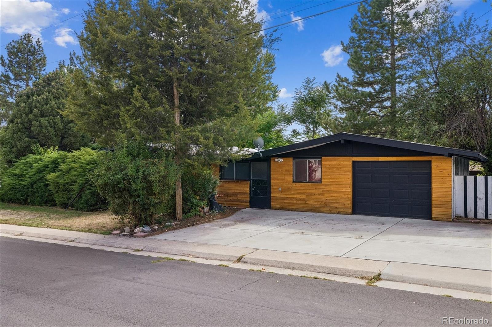 MLS Image #1 for 2305 s newton street,denver, Colorado