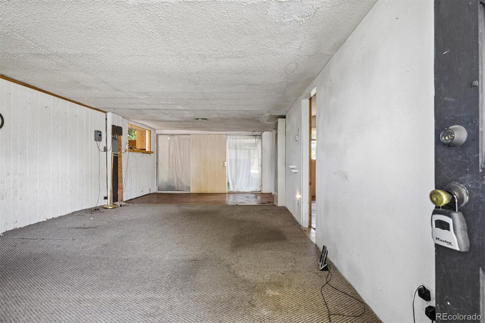 MLS Image #10 for 2305 s newton street,denver, Colorado