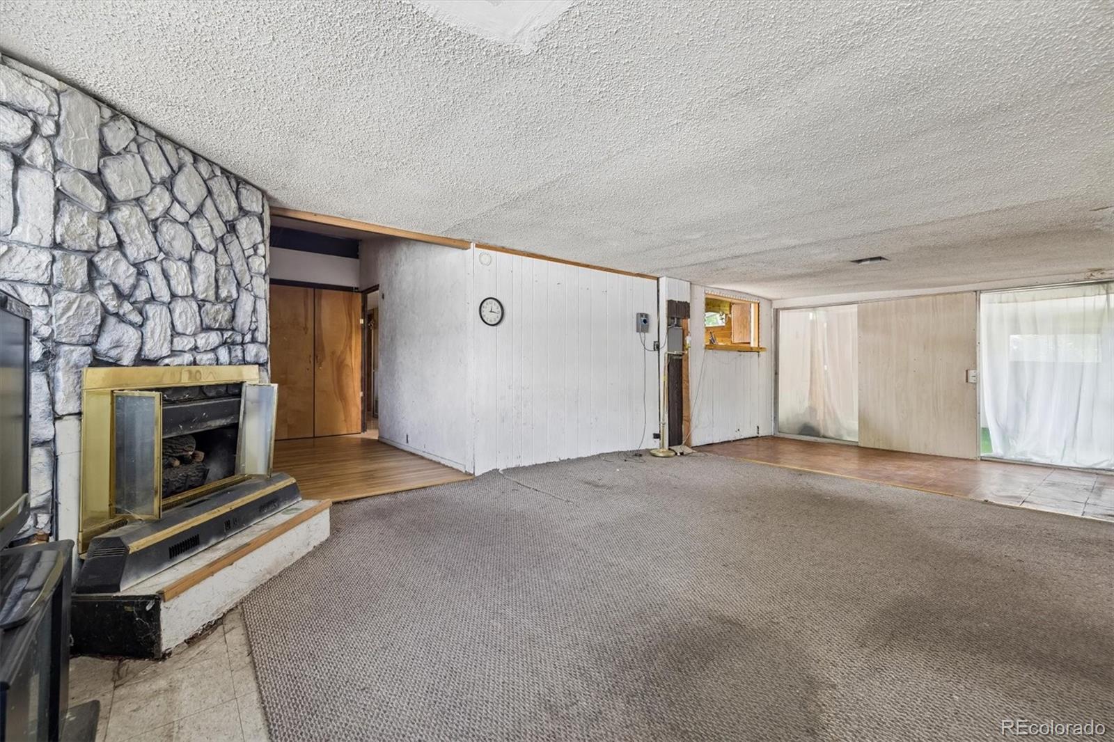 MLS Image #11 for 2305 s newton street,denver, Colorado