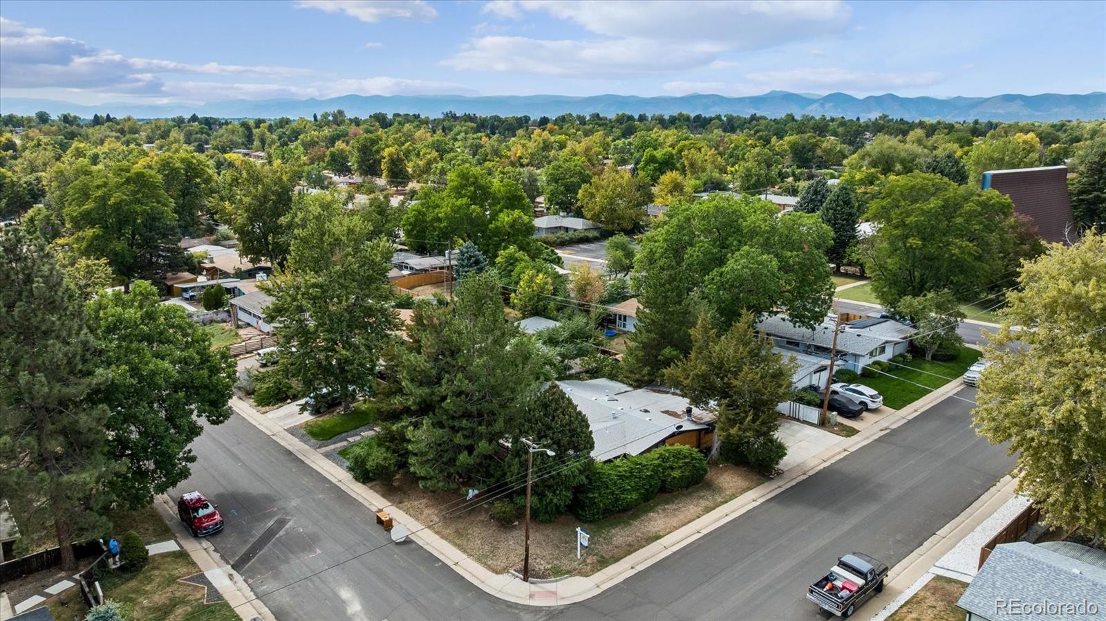 MLS Image #20 for 2305 s newton street,denver, Colorado