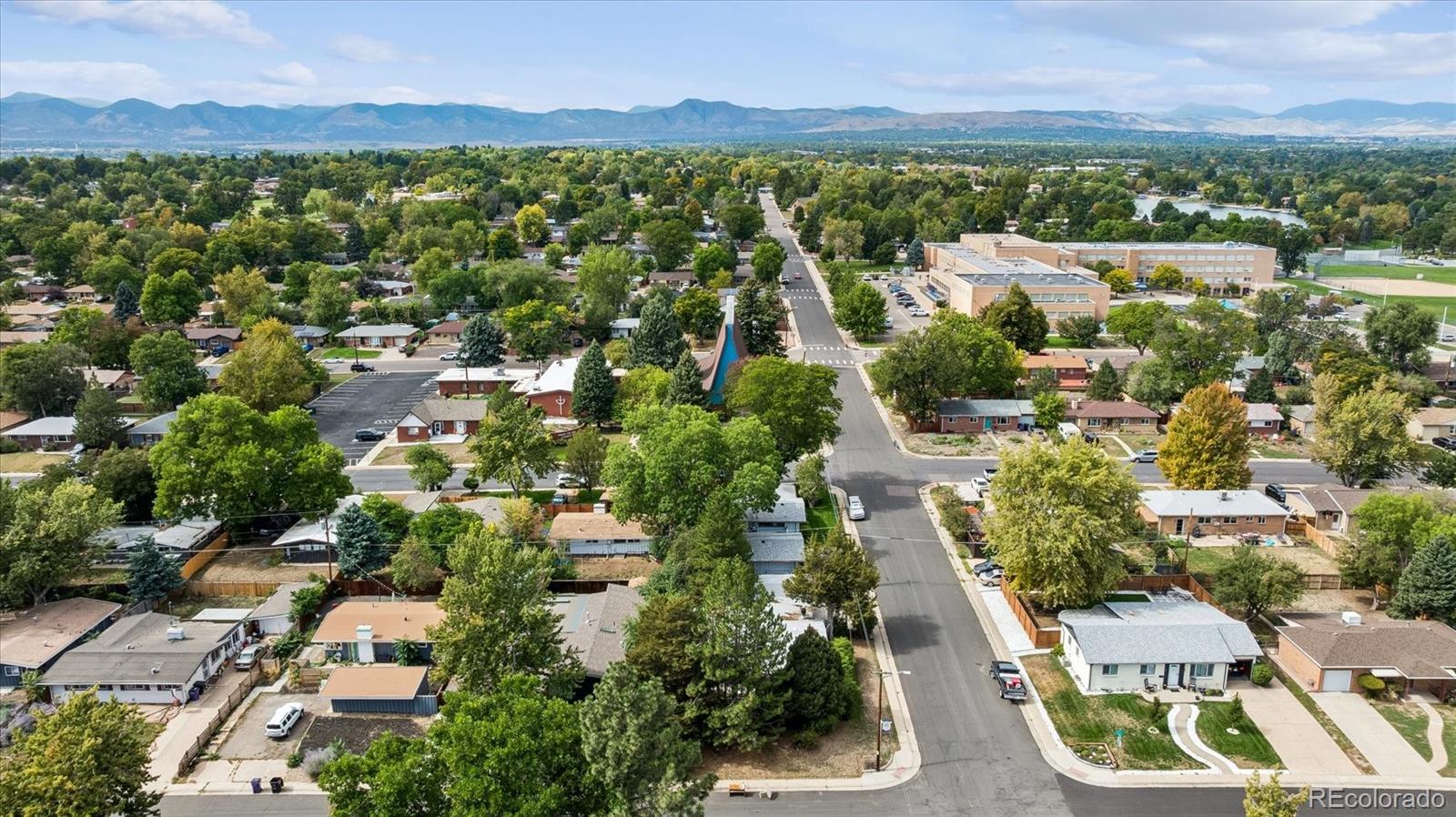 MLS Image #24 for 2305 s newton street,denver, Colorado