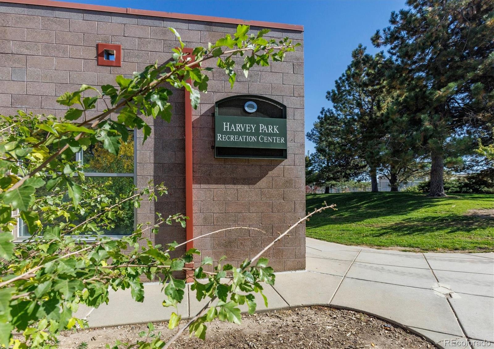 MLS Image #26 for 2305 s newton street,denver, Colorado