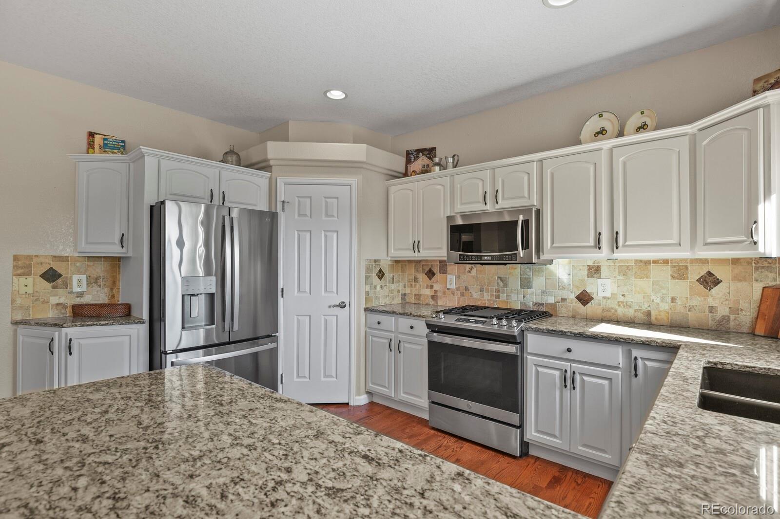 MLS Image #11 for 34808  cimarron trail,elizabeth, Colorado