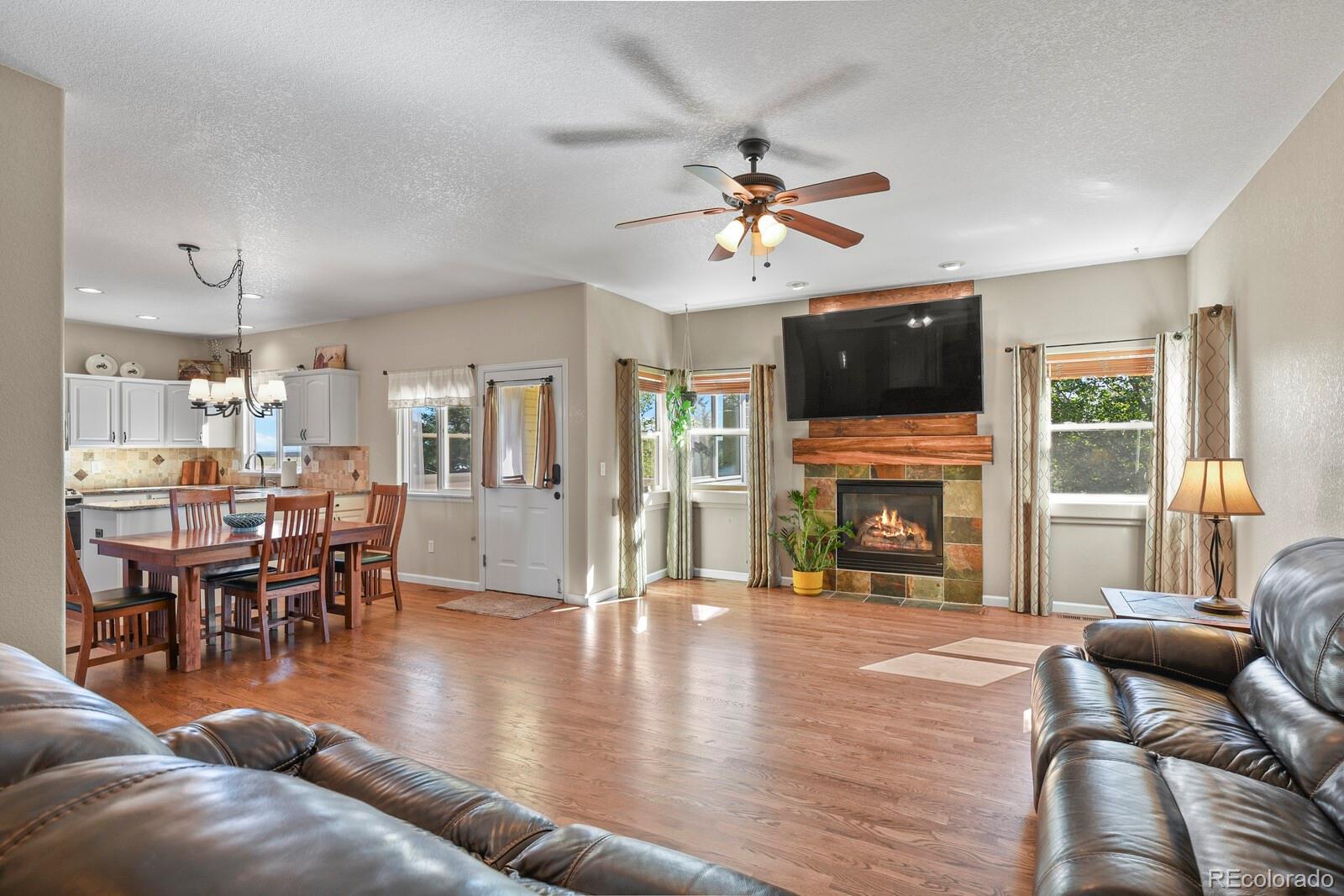 MLS Image #8 for 34808  cimarron trail,elizabeth, Colorado