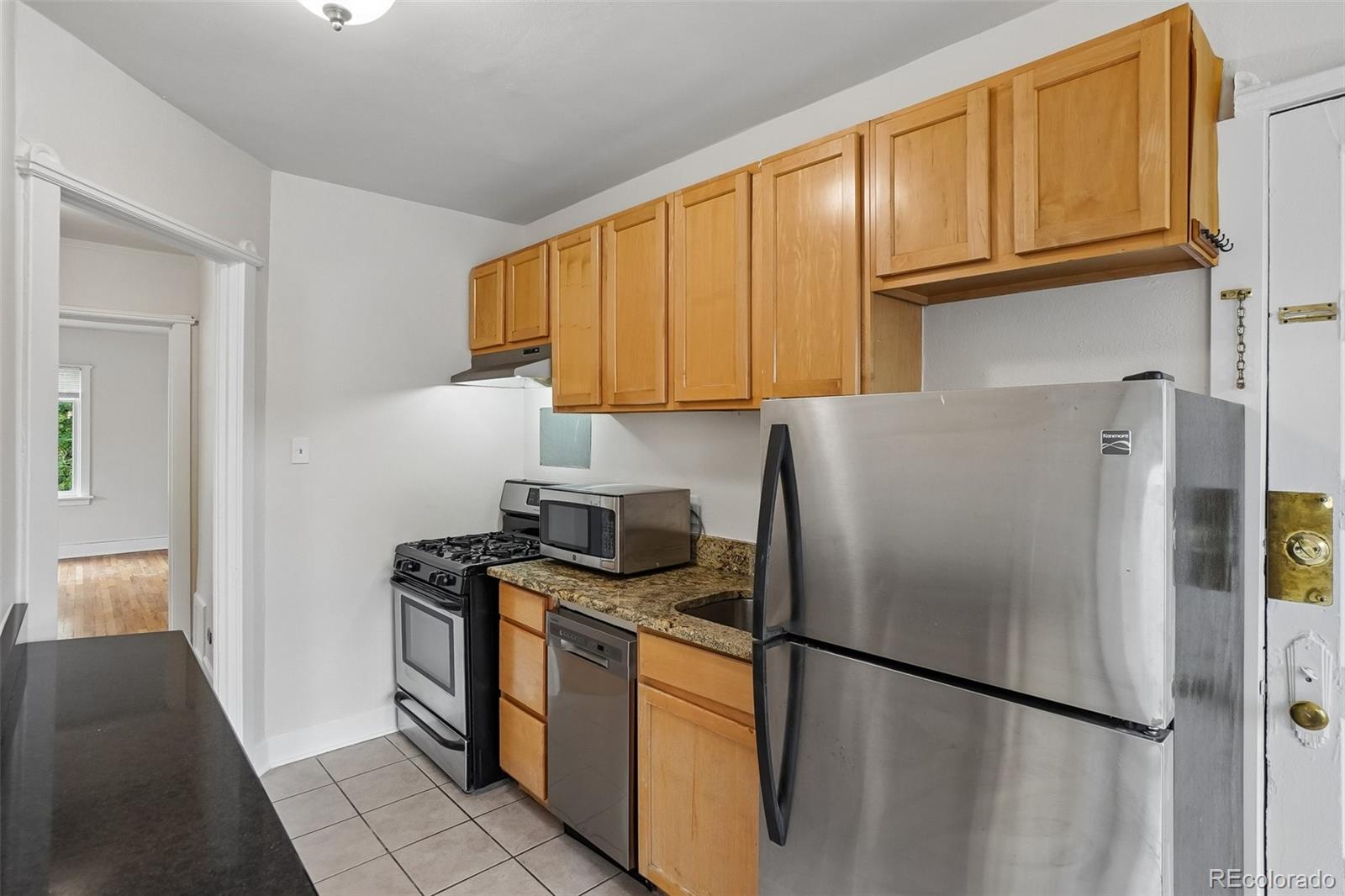 MLS Image #10 for 1416 n downing street,denver, Colorado