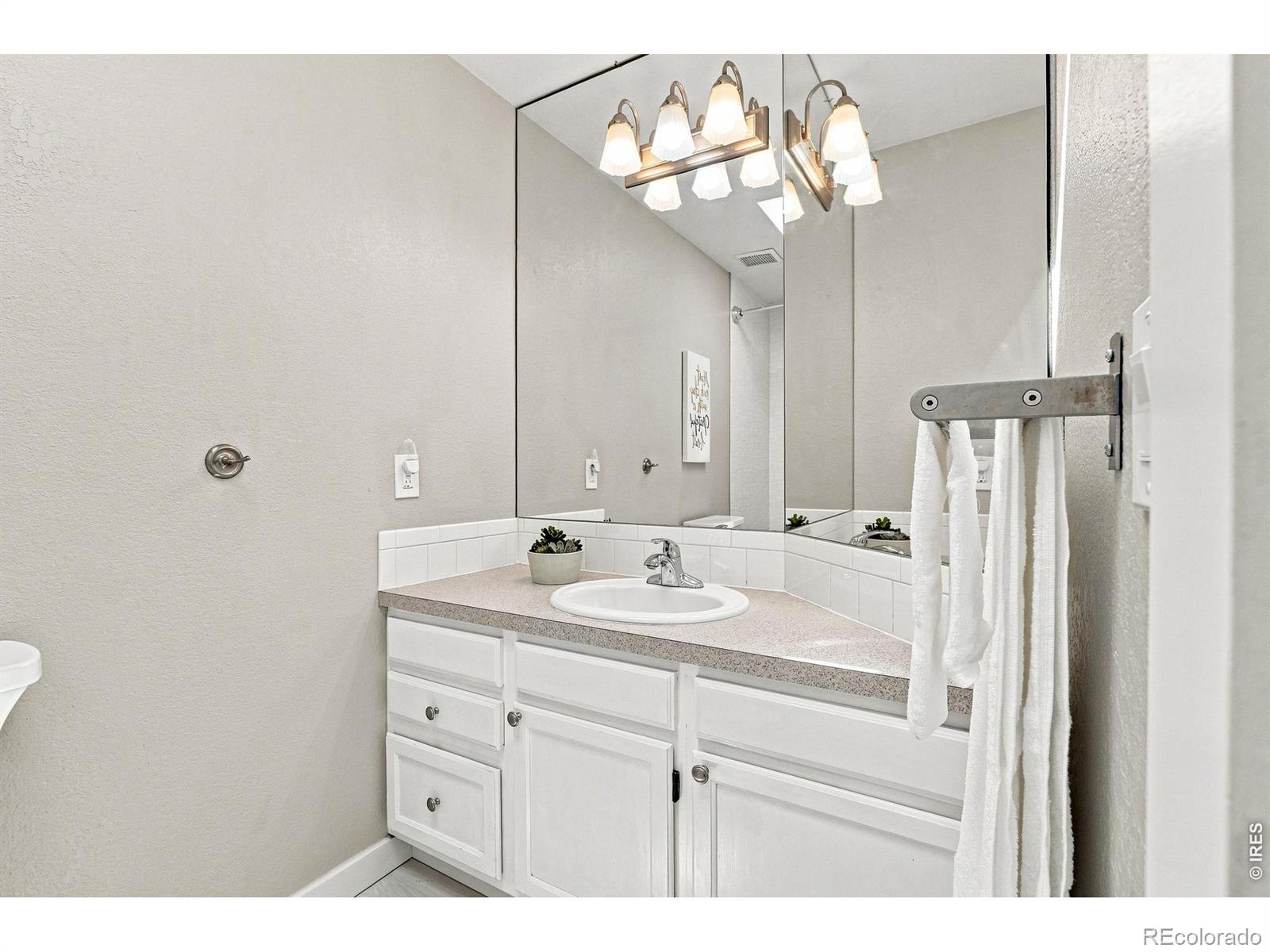 MLS Image #21 for 444  grouse court,louisville, Colorado