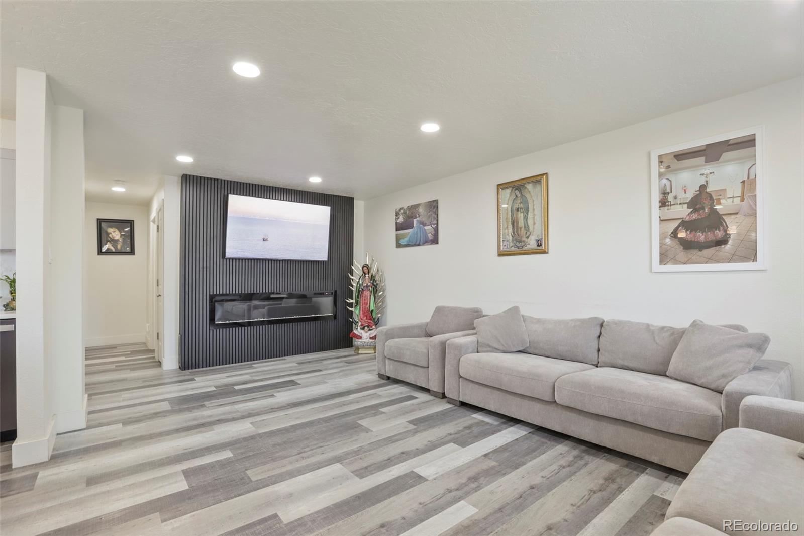MLS Image #4 for 1000 e 24th street lane,greeley, Colorado