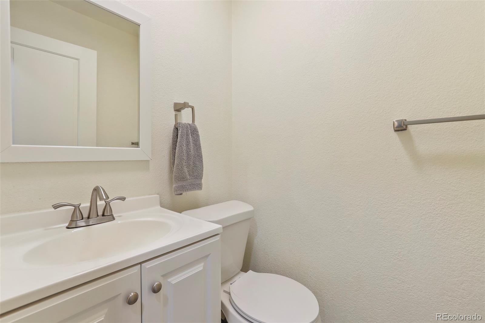 MLS Image #6 for 1000 e 24th street lane,greeley, Colorado