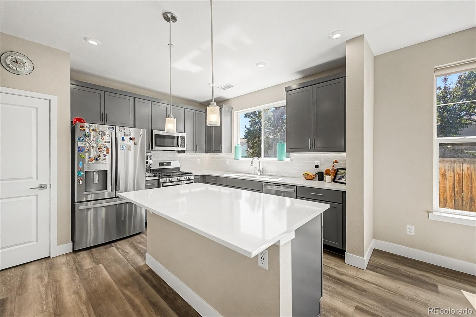 MLS Image #11 for 6202 w 28th court,denver, Colorado