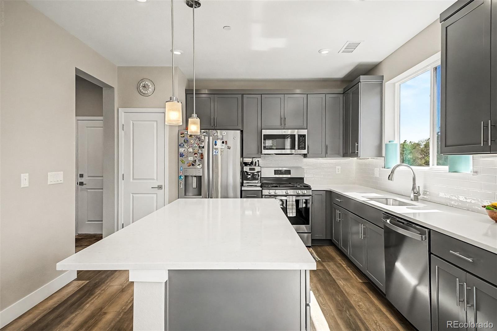 MLS Image #14 for 6202 w 28th court,denver, Colorado