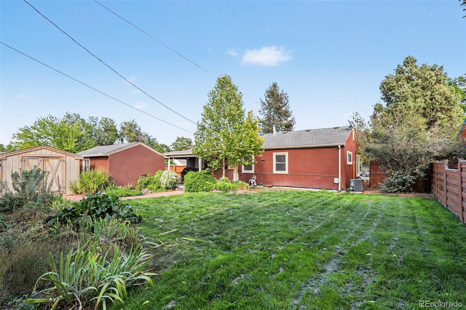 MLS Image #22 for 3201 s grape street,denver, Colorado