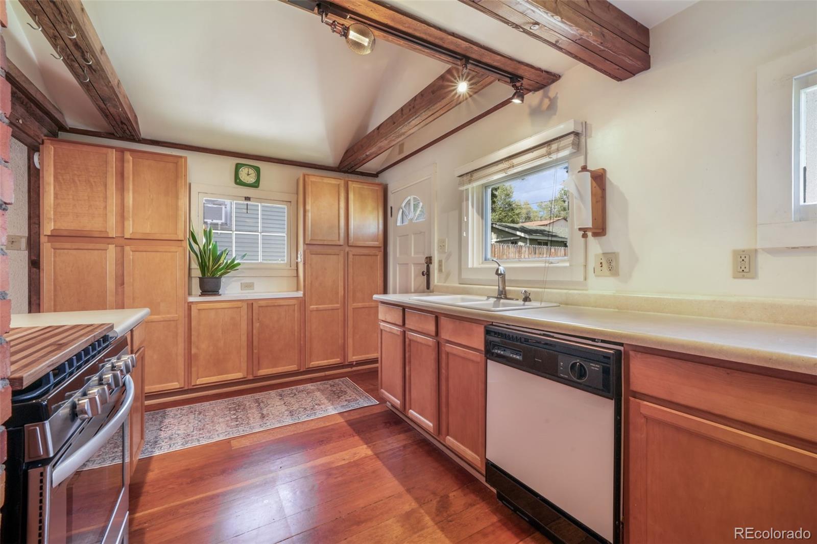 MLS Image #22 for 3326 w kiowa street,colorado springs, Colorado