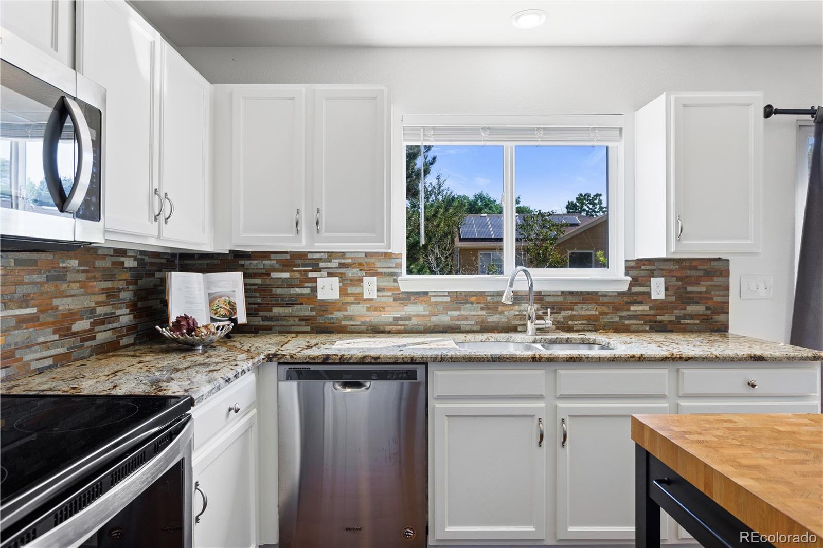 MLS Image #10 for 9588  high cliffe street,highlands ranch, Colorado
