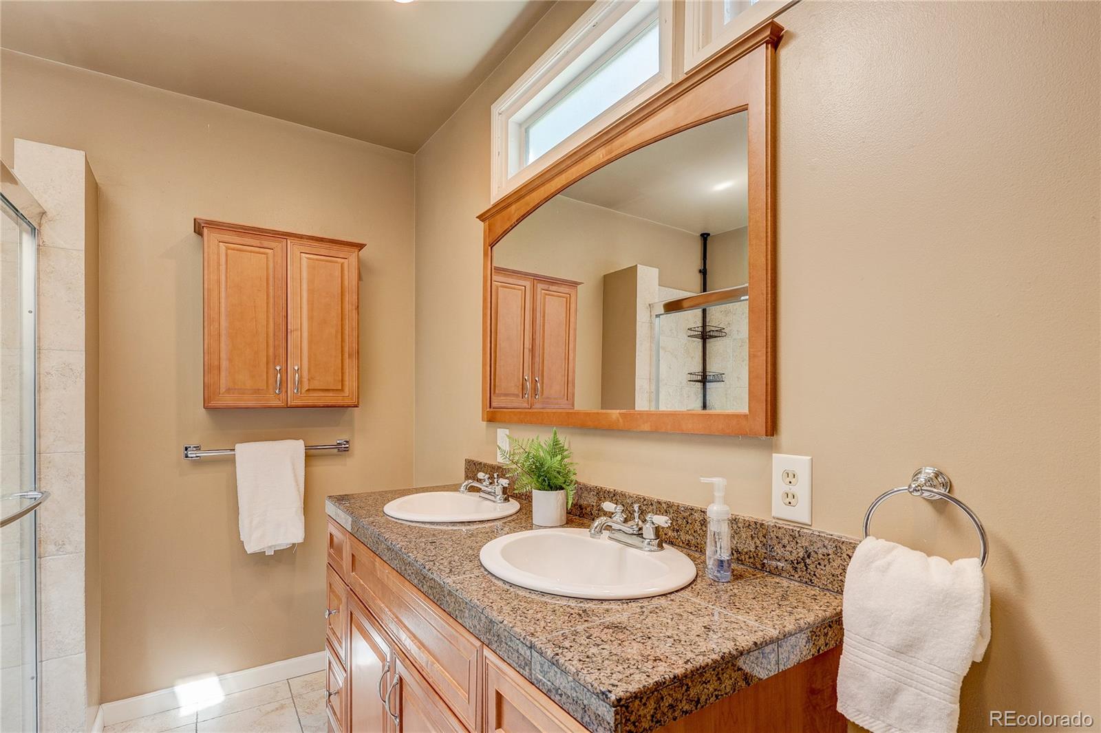MLS Image #16 for 2690 s gilpin street,denver, Colorado