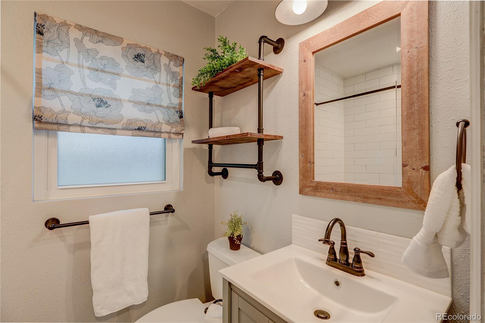 MLS Image #20 for 2690 s gilpin street,denver, Colorado
