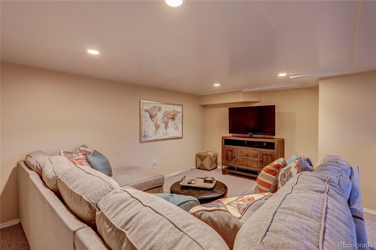MLS Image #25 for 2690 s gilpin street,denver, Colorado