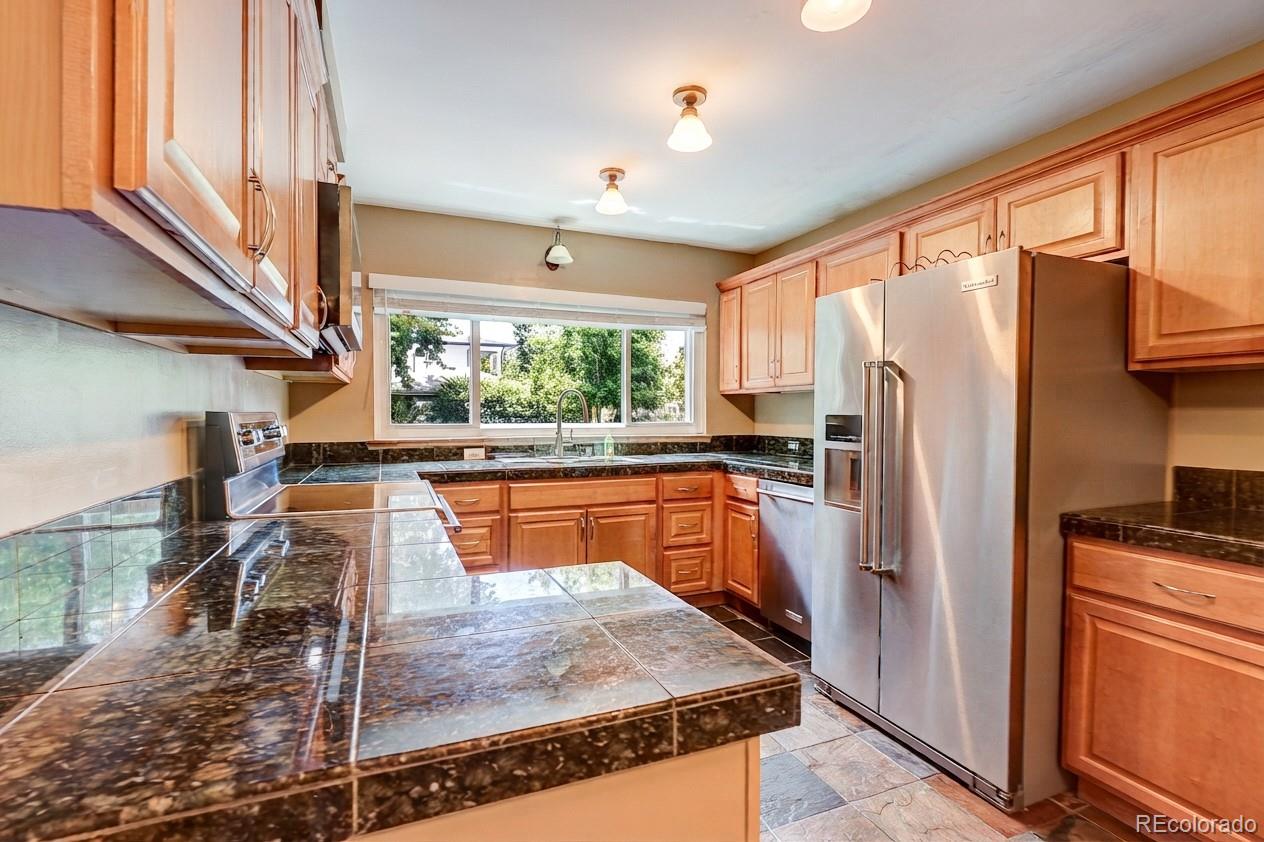 MLS Image #7 for 2690 s gilpin street,denver, Colorado
