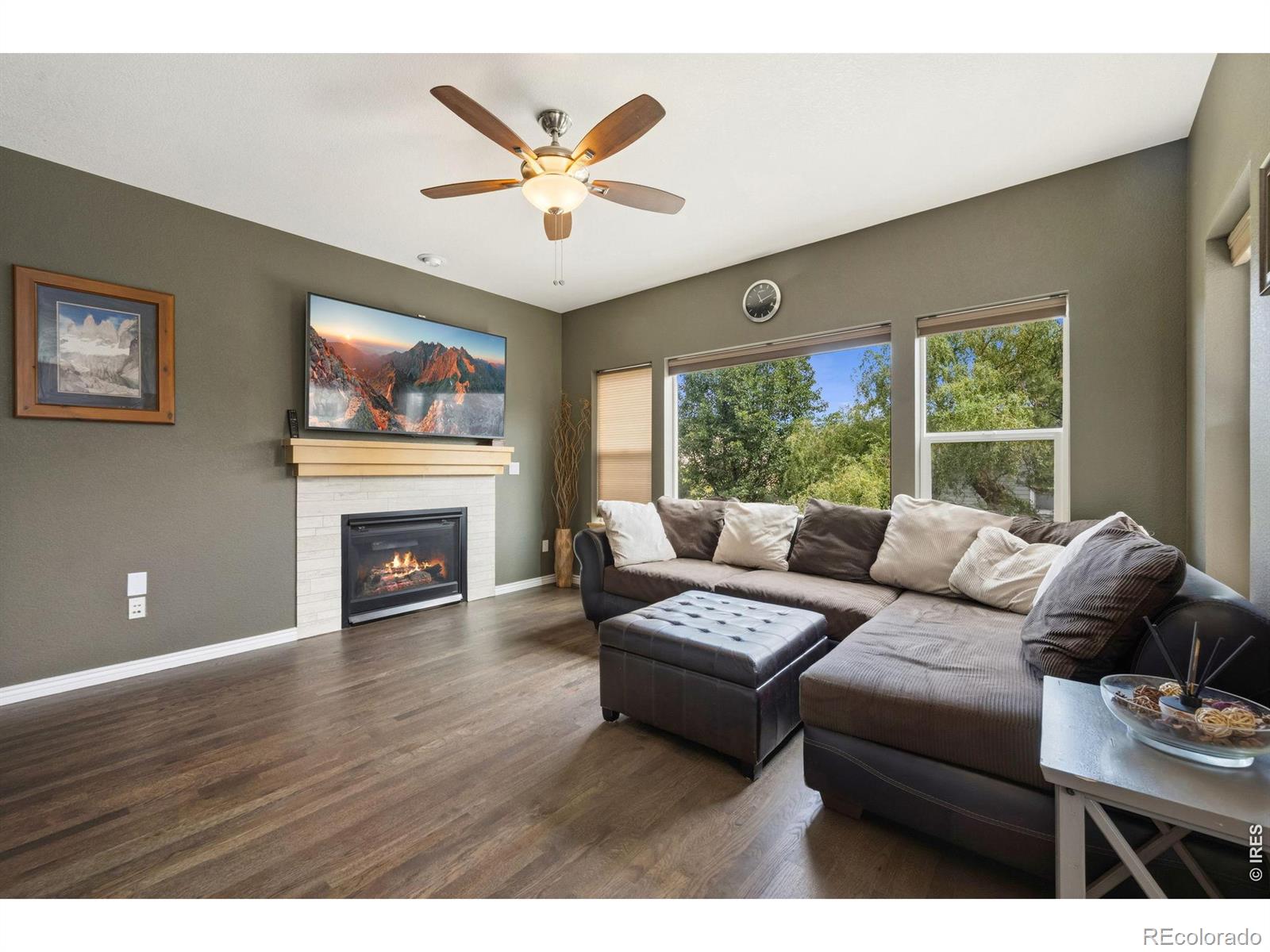 MLS Image #11 for 405  raymond court,lyons, Colorado