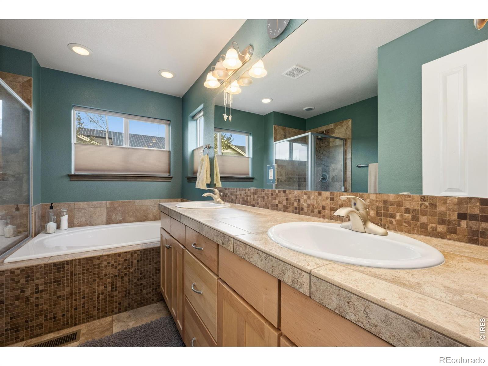 MLS Image #20 for 405  raymond court,lyons, Colorado