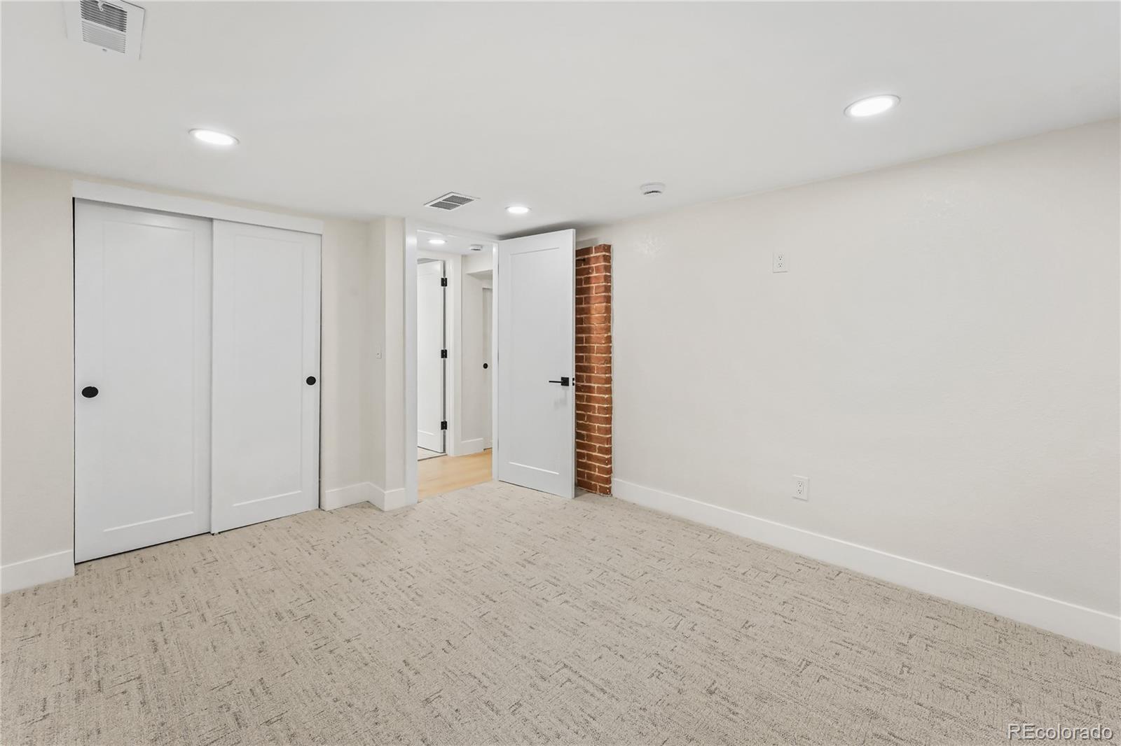 MLS Image #35 for 4169  n hooker street,denver, Colorado