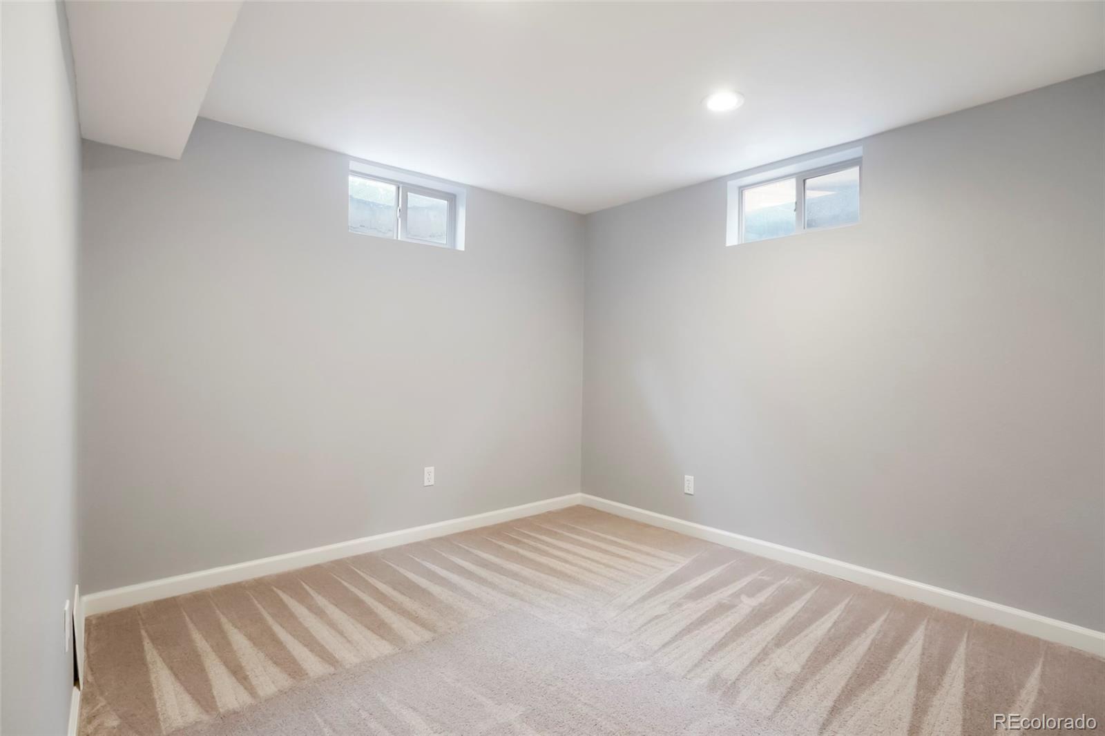 MLS Image #24 for 1415 s fenton street,denver, Colorado