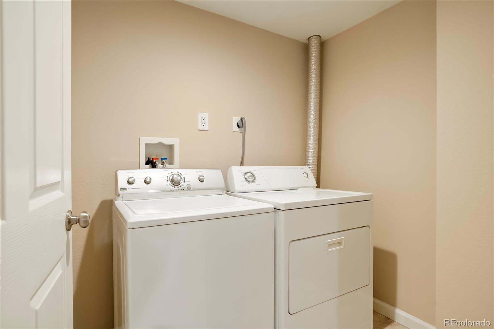 MLS Image #29 for 1415 s fenton street,denver, Colorado
