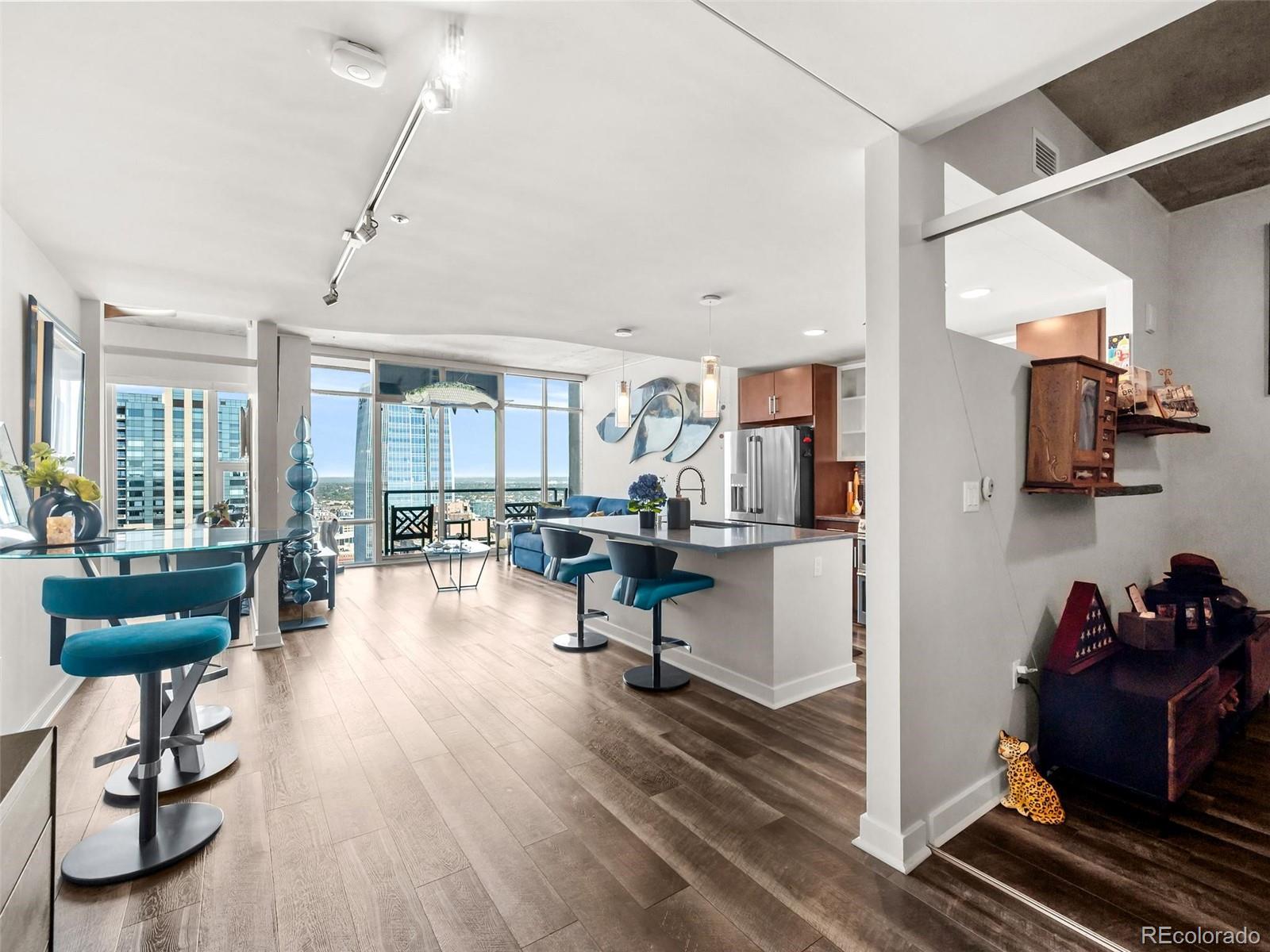 MLS Image #6 for 891  14th street,denver, Colorado