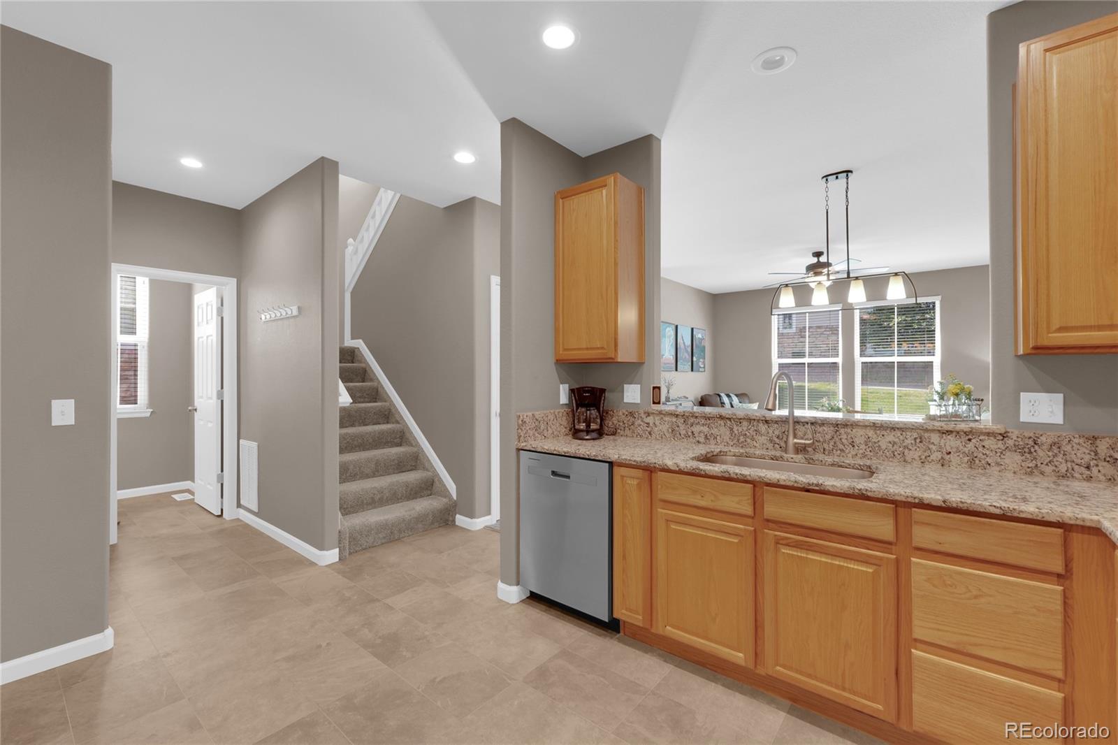 MLS Image #10 for 3931  diamond ridge view,colorado springs, Colorado