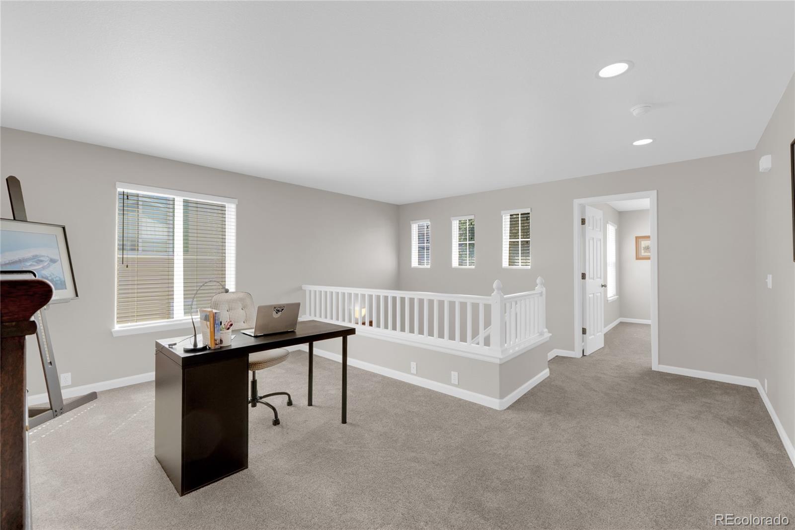 MLS Image #3 for 3931  diamond ridge view,colorado springs, Colorado