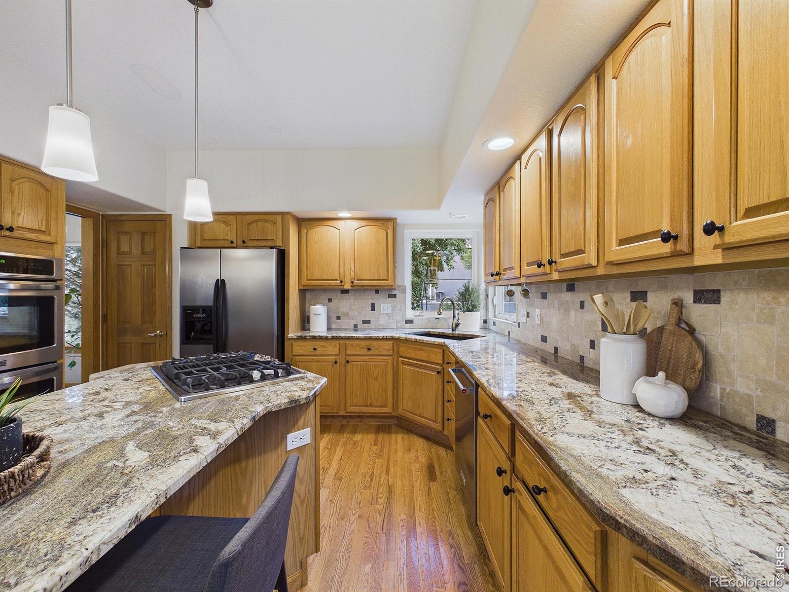 MLS Image #18 for 1931  creekside drive,longmont, Colorado