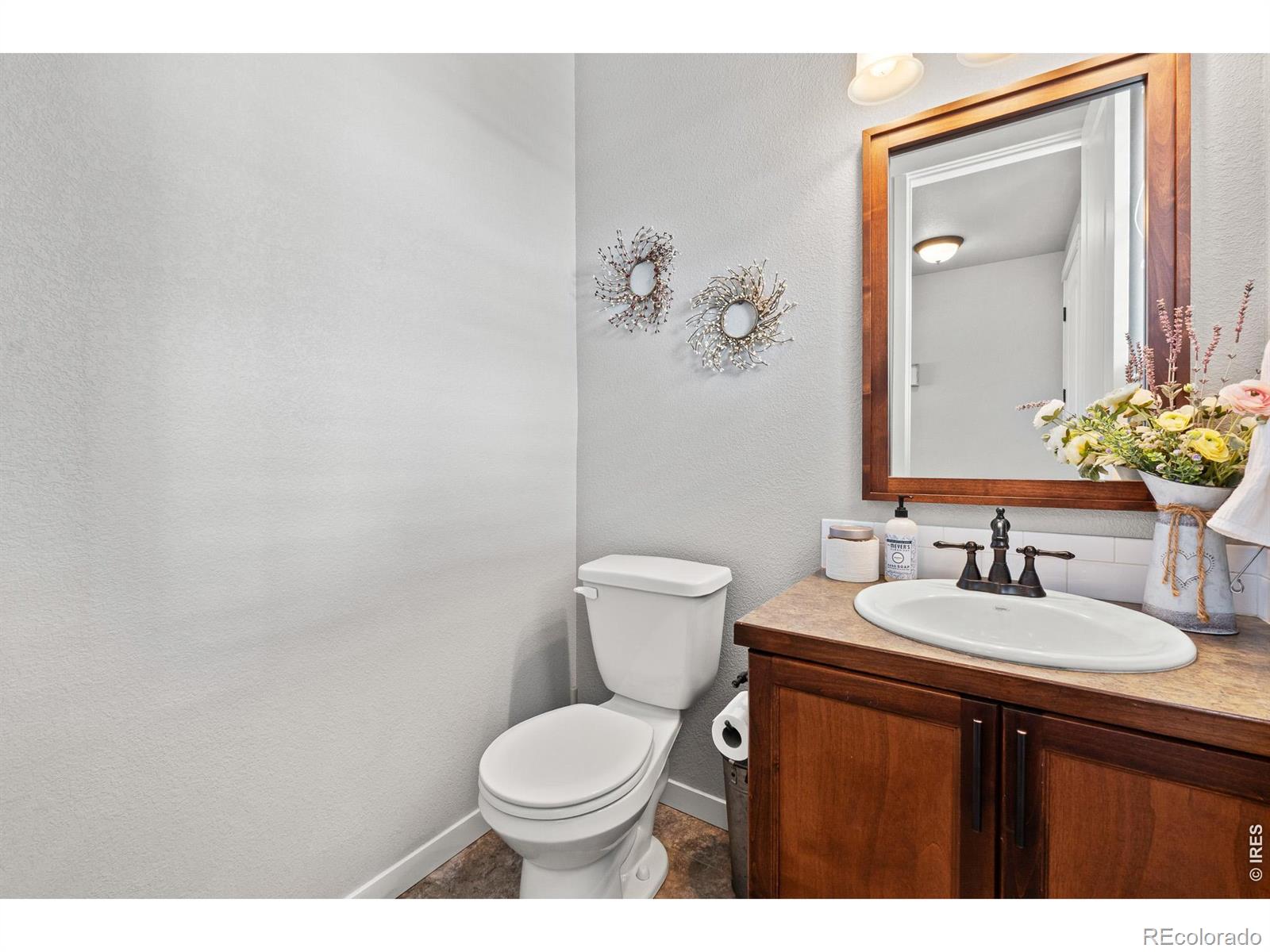 MLS Image #11 for 560  cimarron drive,ault, Colorado