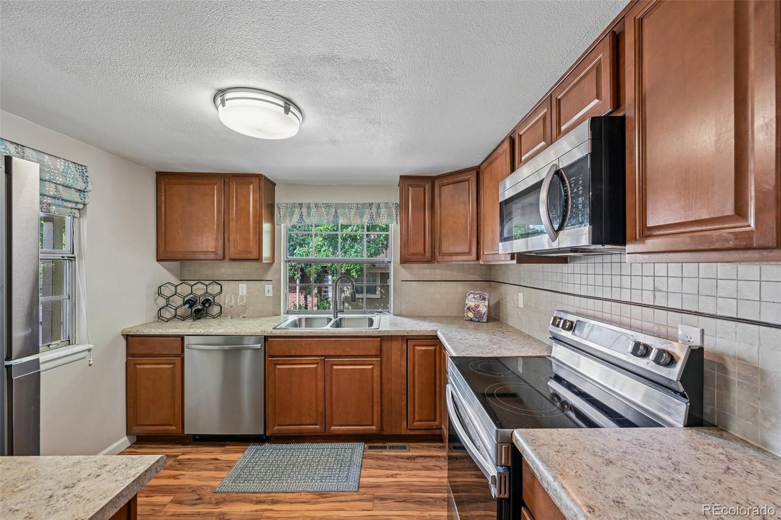 MLS Image #10 for 14095 e radcliff circle,aurora, Colorado