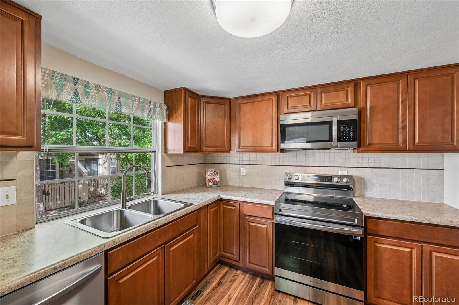MLS Image #11 for 14095 e radcliff circle,aurora, Colorado