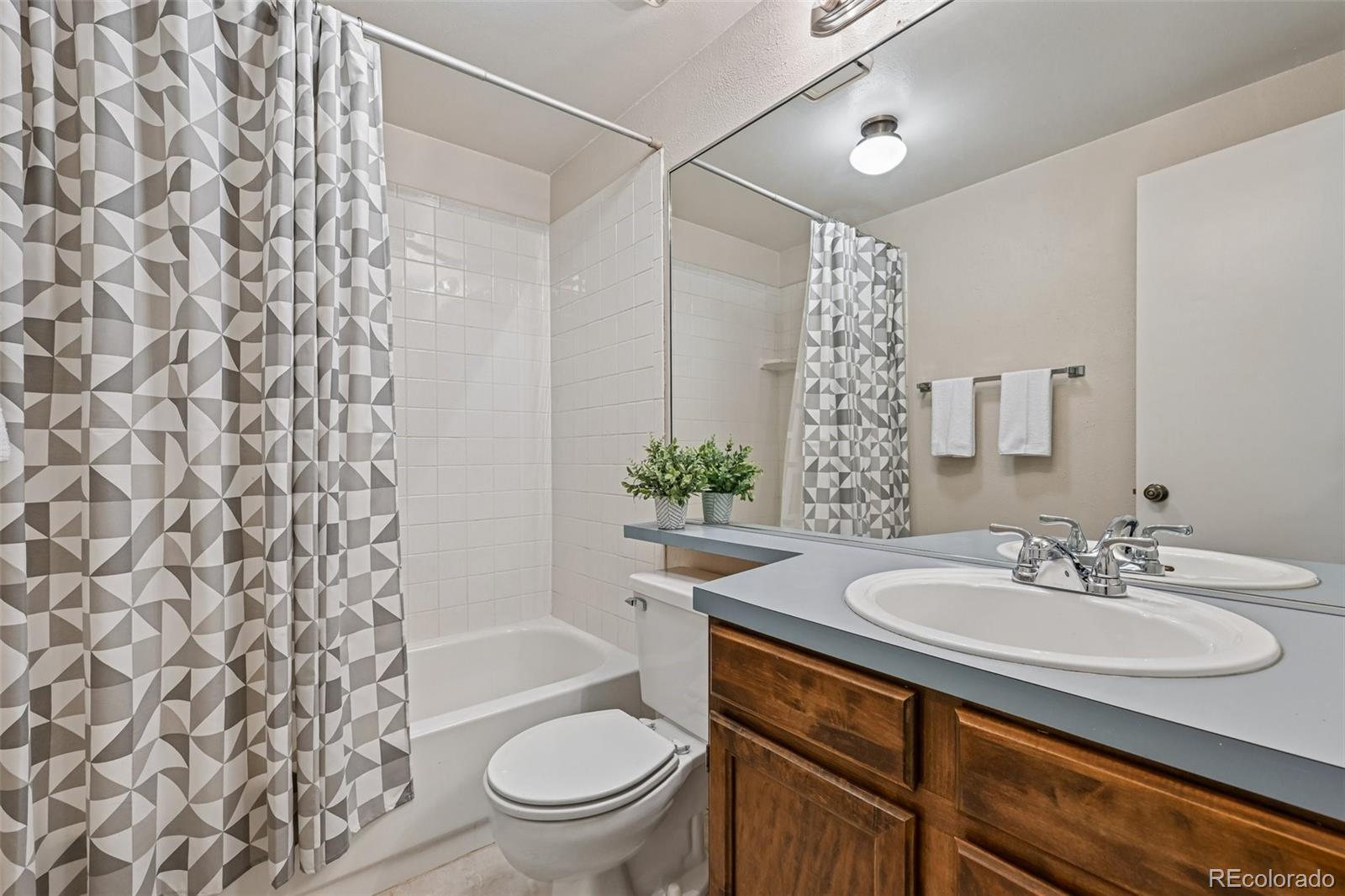 MLS Image #24 for 14095 e radcliff circle,aurora, Colorado