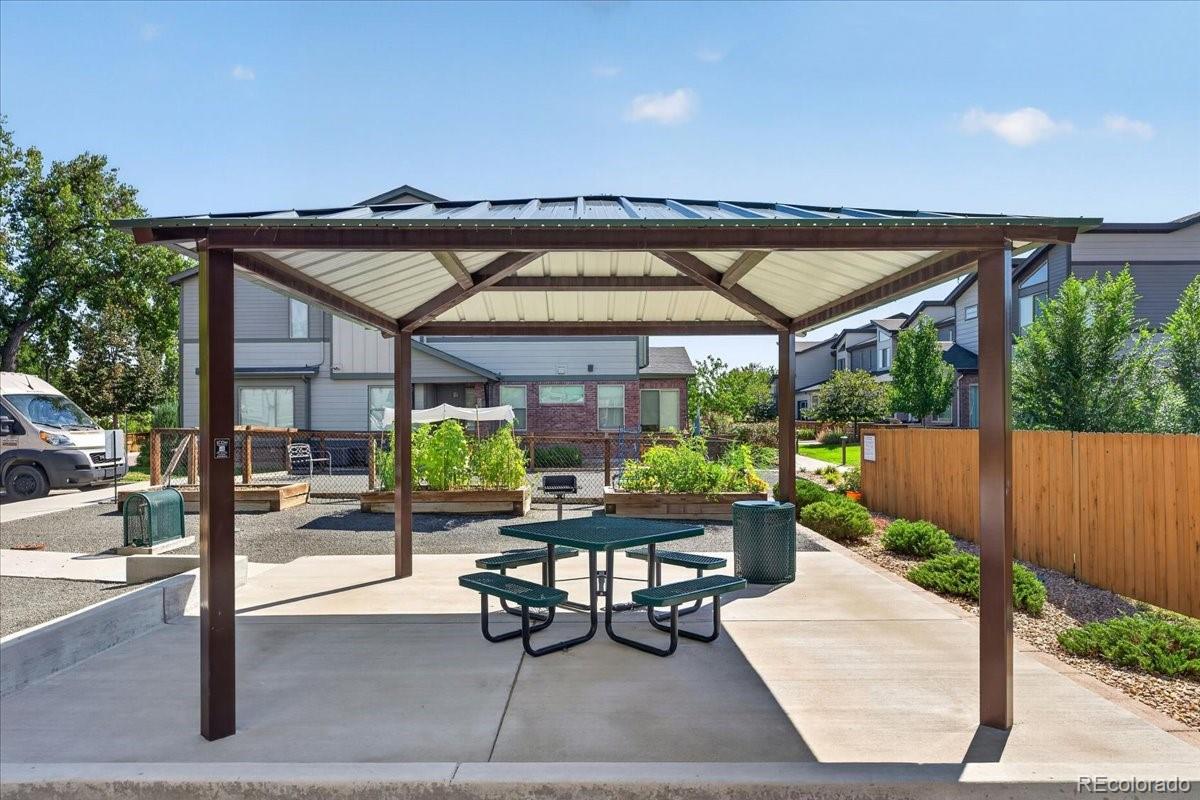MLS Image #32 for 11665 w 44th avenue,wheat ridge, Colorado