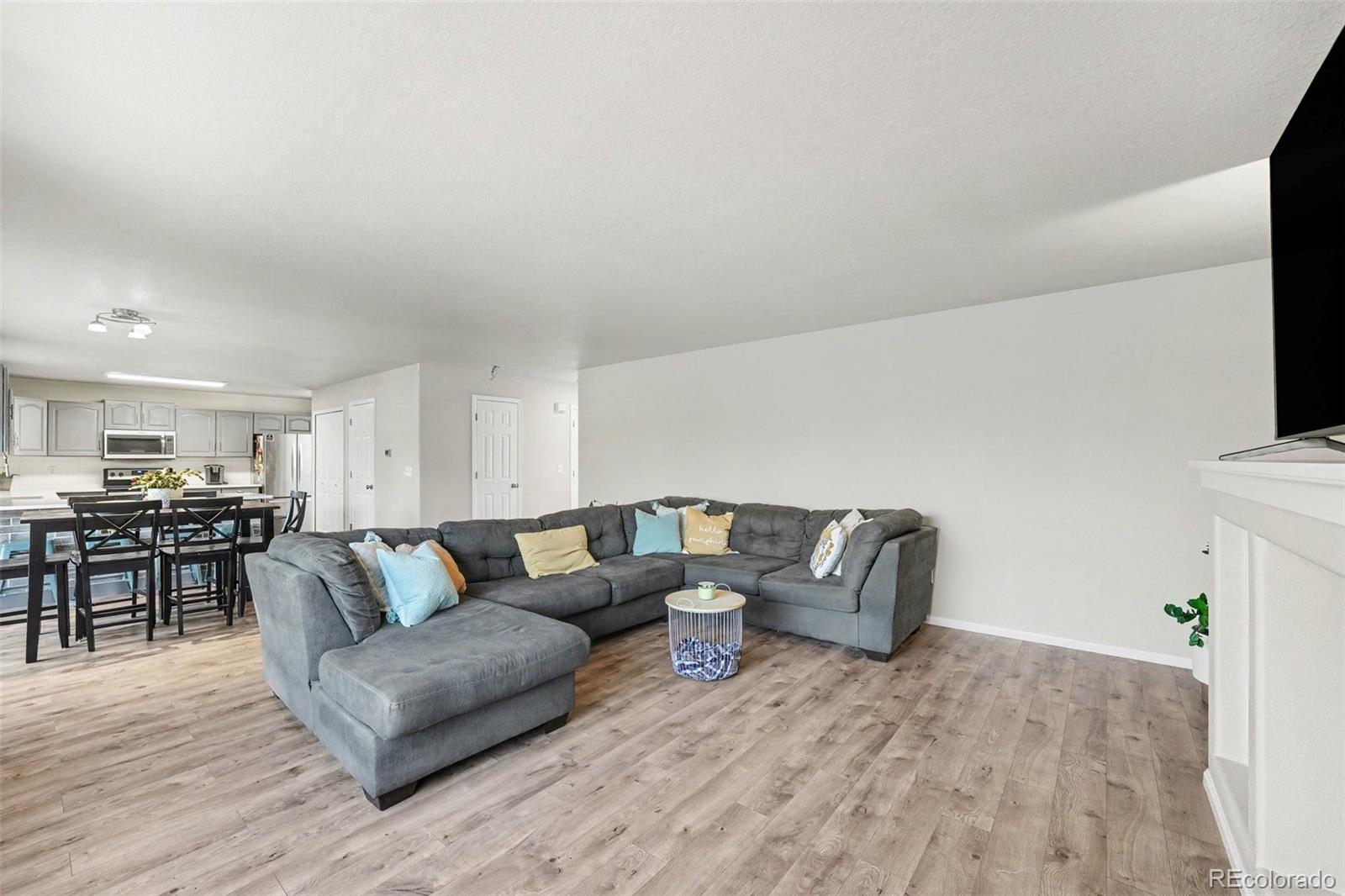 MLS Image #8 for 8115  eagleview drive,littleton, Colorado