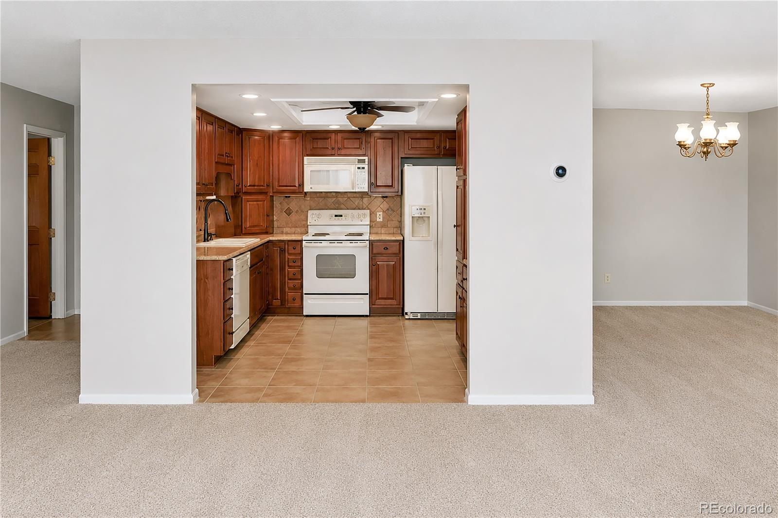 MLS Image #3 for 14152 e linvale place,aurora, Colorado